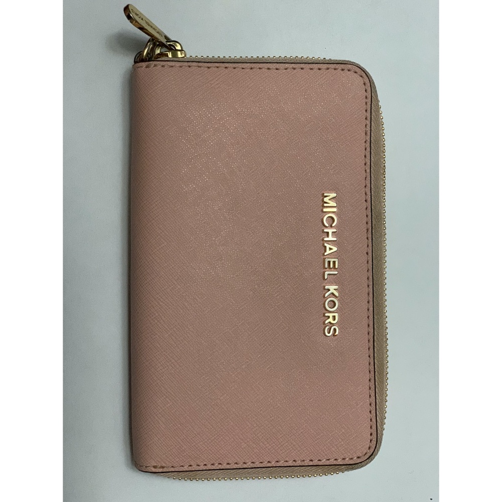 Michael Kors Medium Wallet